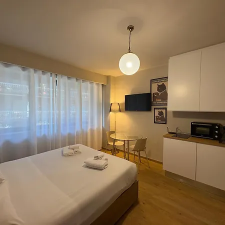 Alga Flat 公寓 巴里